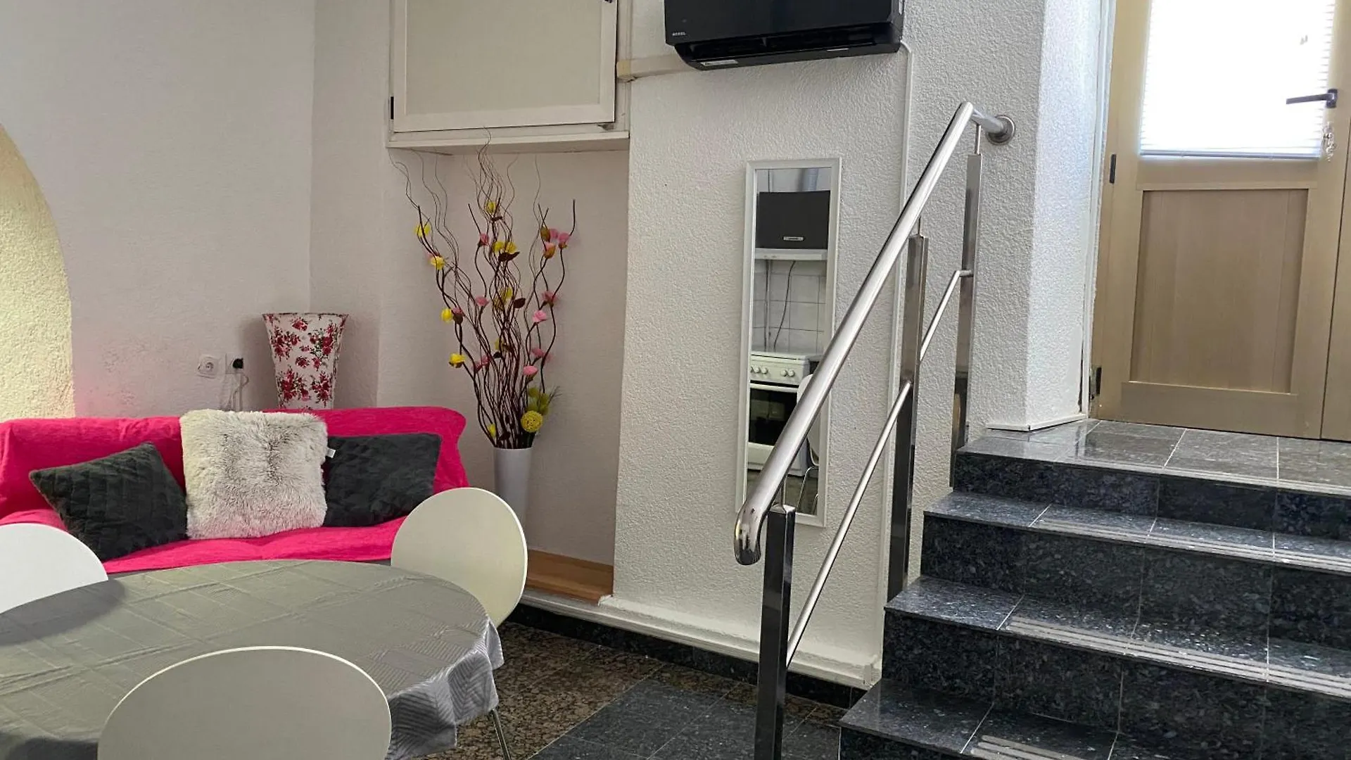 Apartment Zadarska Pola 0*,  Croazia